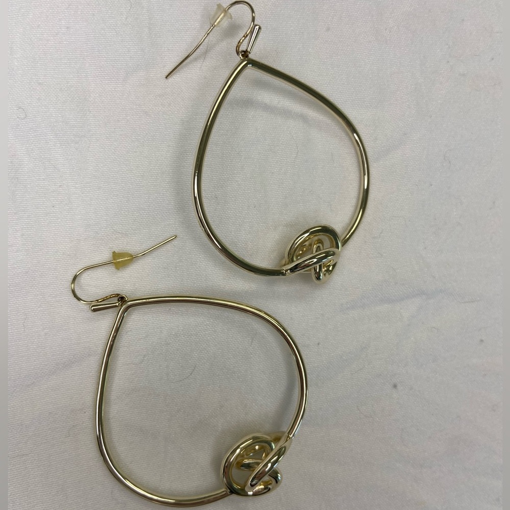 KENDRA SCOTT EARRINGS